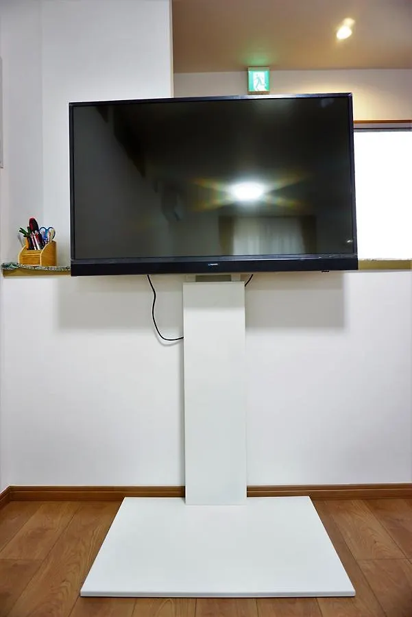 難波西villa Осака Япония
